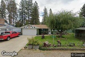 609 2nd St, Pinehurst, ID 83850