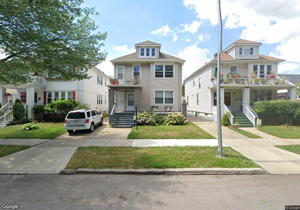 1341 & 134 Beaconsfield Ave, Grosse Pointe Park, MI 48230 - photo 1