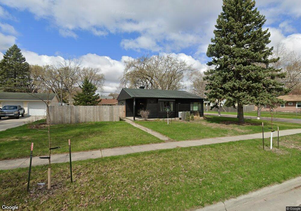 1501 5th St S, Fargo, ND 58103 - photo 1