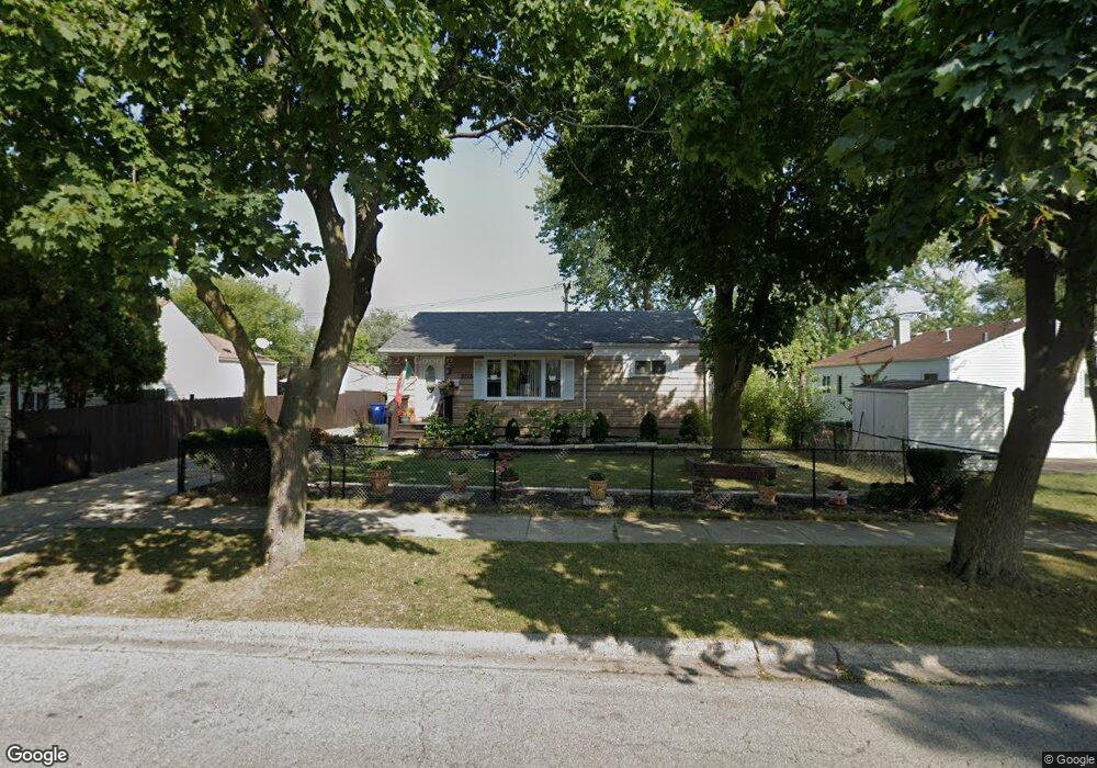 2705 N Elmwood Ave unit 4, Waukegan, IL 60087 - photo 1