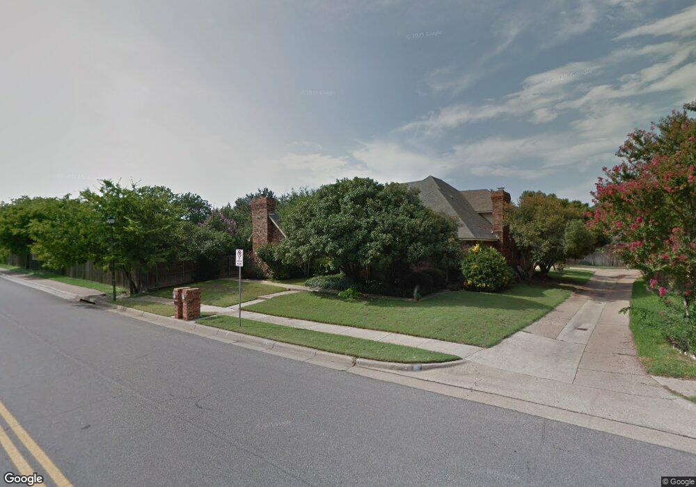 2605 Cummings Dr, Bedford, TX 76021 - photo 1