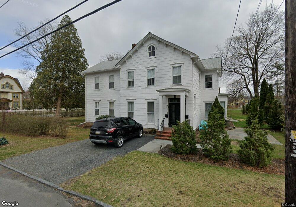 211 3rd St, Milford, PA 18337 - photo 1