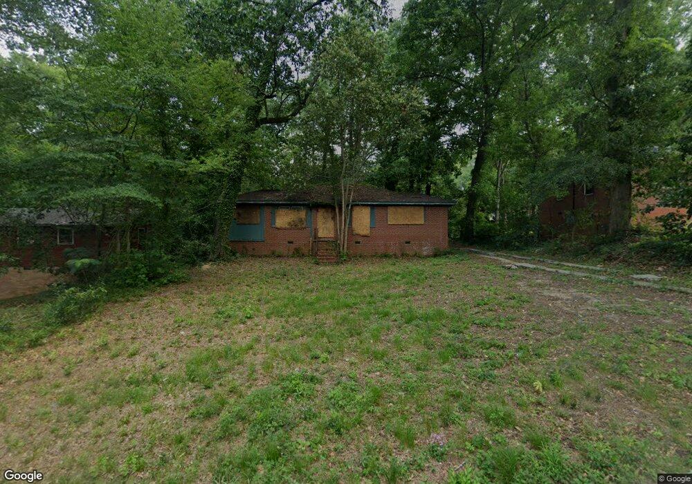 1957 Knightsbridge Rd, Macon, GA 31211 - photo 1