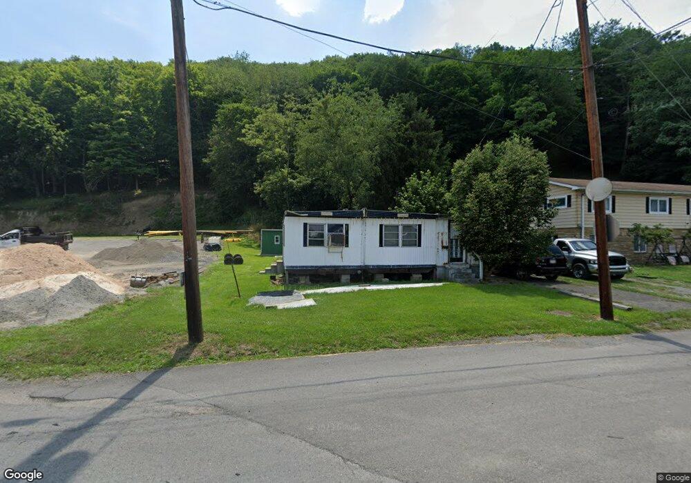 653 W Piedmont St, Keyser, WV 26726 - photo 1