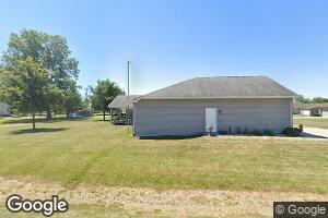 709 Schmidt St, Gillespie, IL 62033