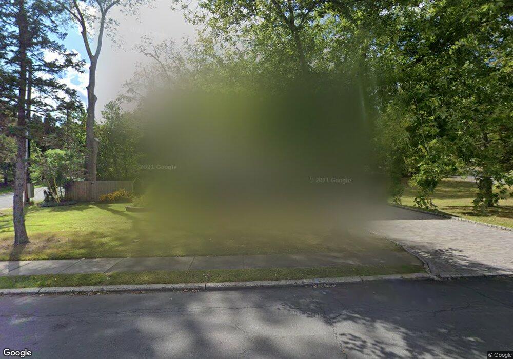 1 Pine Tree Ct, Valley Cottage, NY 10989 - photo 1