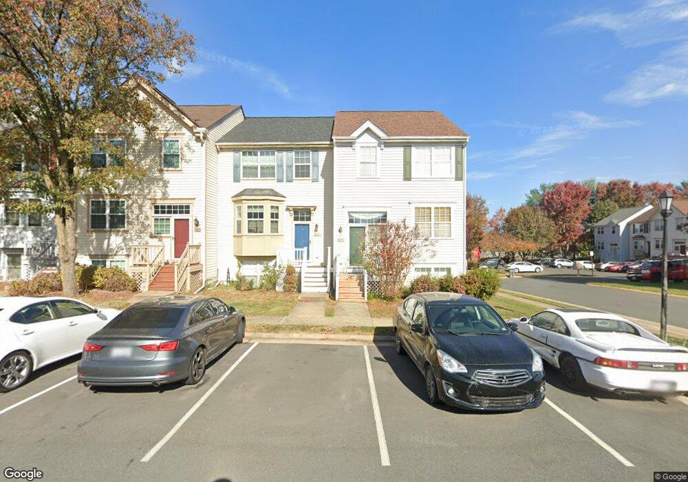 427 Mcdaniel Dr, Purcellville, VA 20132 - photo 1