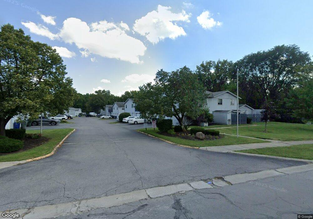 667 Cherry Hollow Rd, Columbus, OH 43228 - photo 1