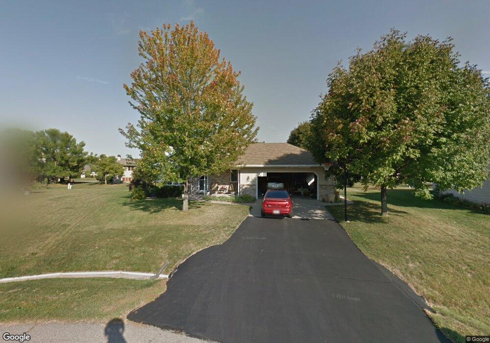 N232 Country Ayre Ct, Appleton, WI 54915 - photo 1