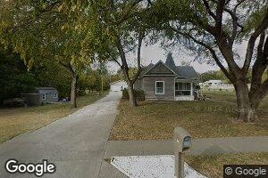 319 E Franklin St, Pomona, KS 66076