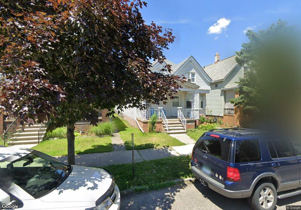 2669 Evaline St, HamtraMcK, MI 48212 - photo 1