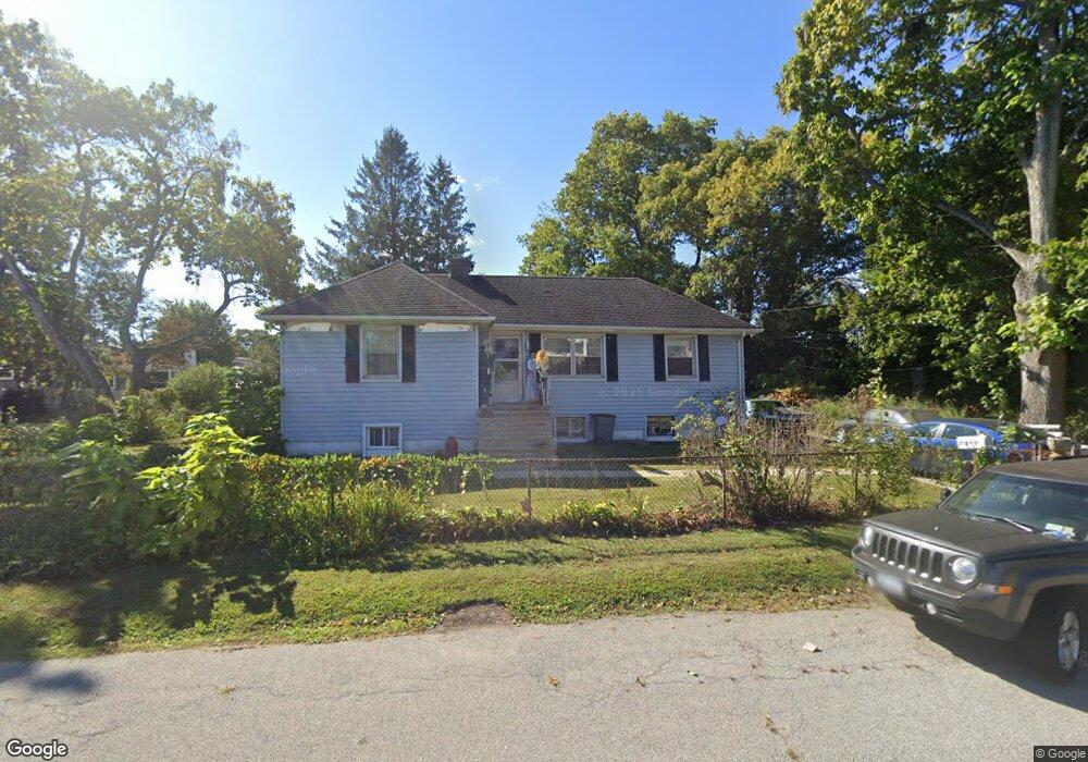 340 Vernon St, Dix Hills, NY 11746 - photo 1