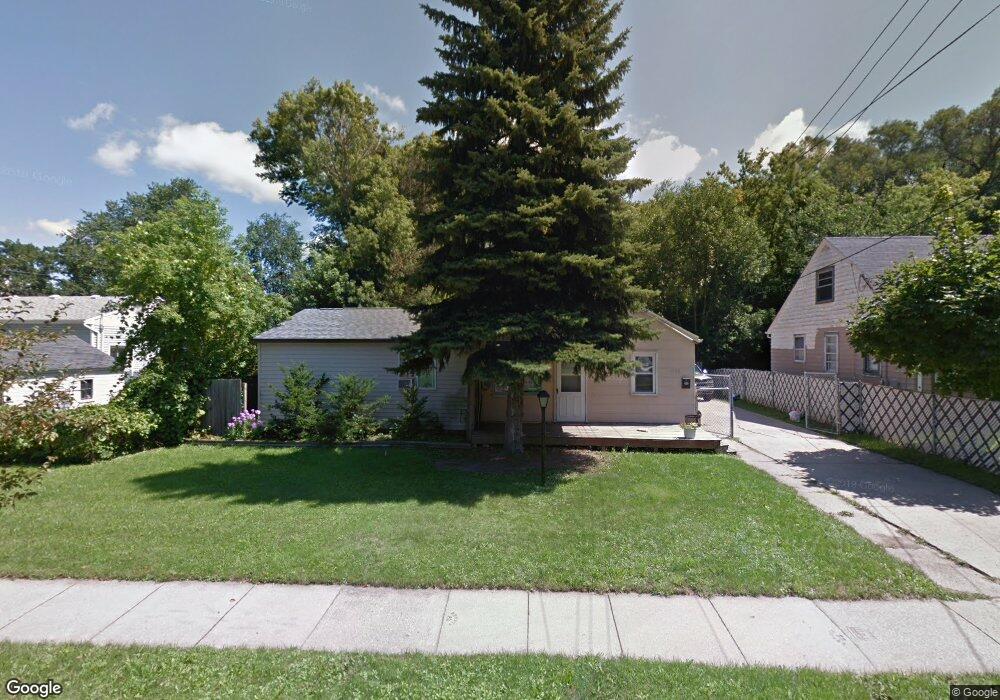 1530 Robertson Ave, Lansing, MI 48915 - photo 1