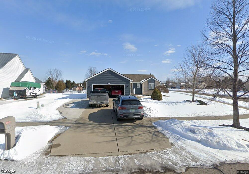 2158 Tall Oaks Dr unit 10, Davison, MI 48423 - photo 1