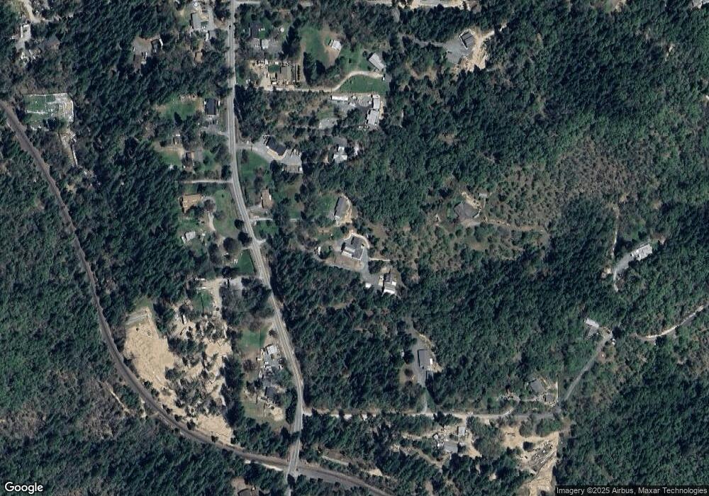 1117 Plumtree Ln, Grants Pass, OR 97526 - photo 1