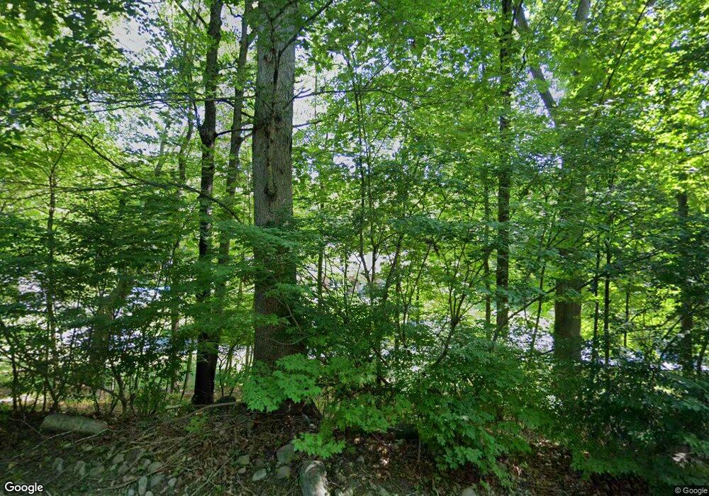 229 Valley Rd, New Canaan, CT 06840 - photo 1