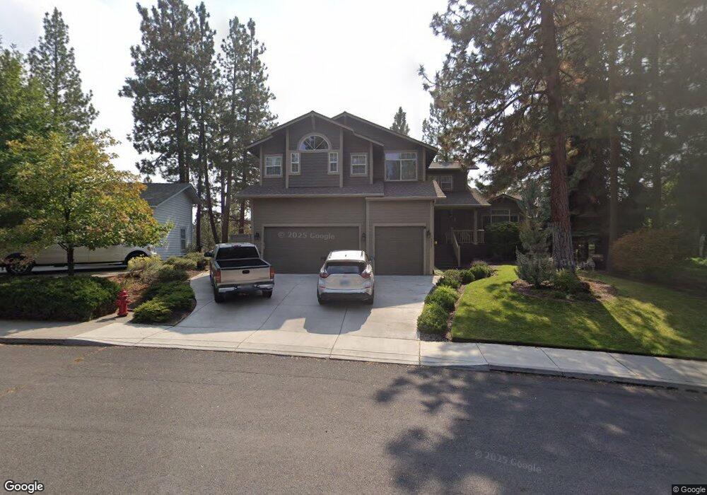 1933 NW Hill Point Dr, Bend, OR 97701 - photo 1