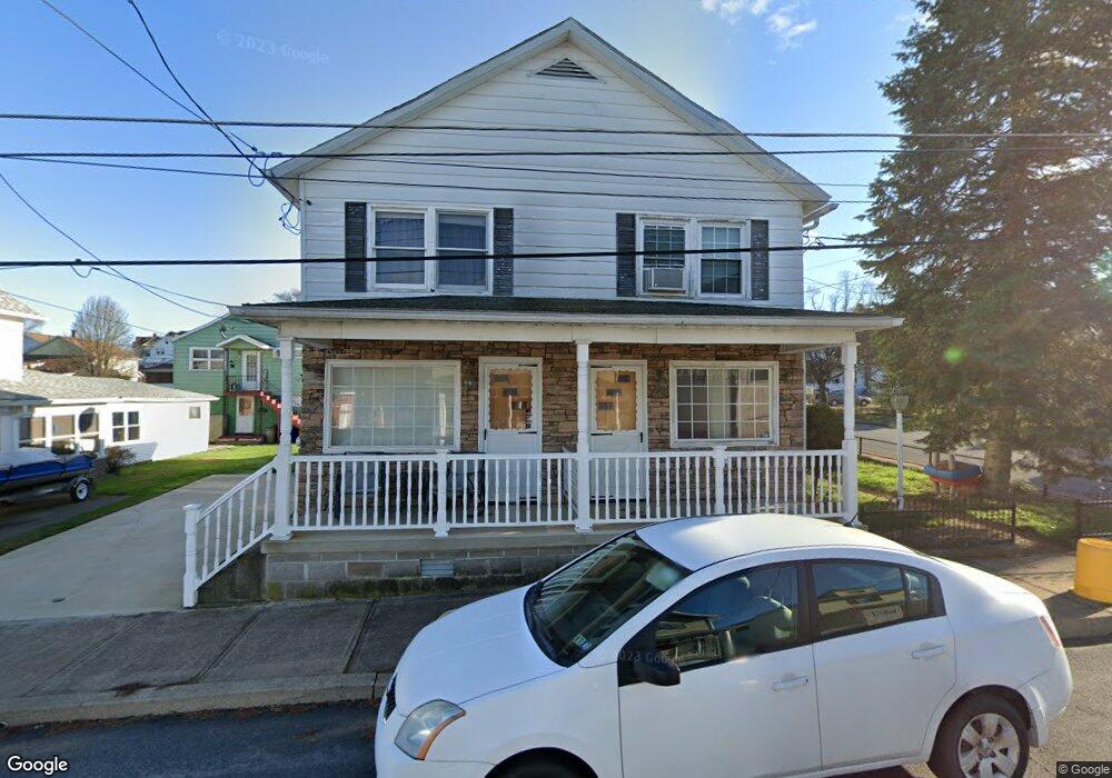 77 Hill St, Nanticoke, PA 18634 - photo 1