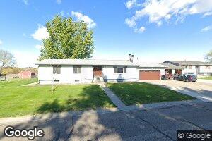 140 Snapper Dr, Forsyth, MT 59327