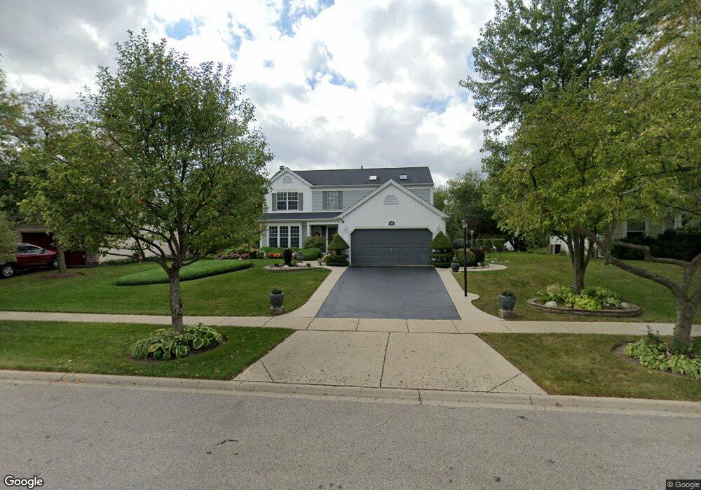 1360 Yosemite Pkwy, Algonquin, IL 60102 - photo 1