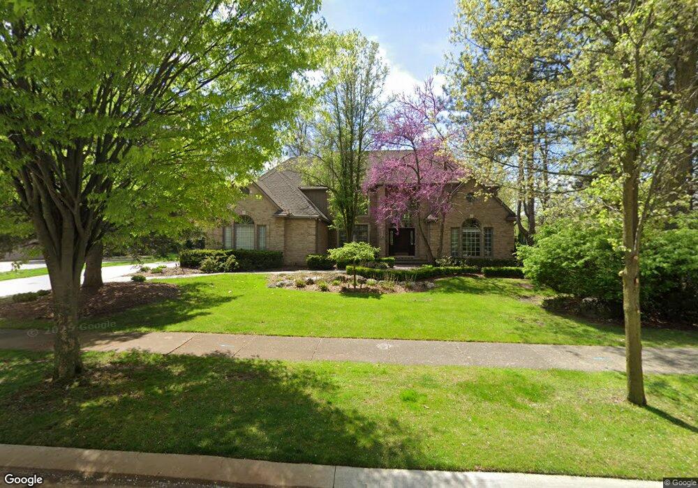 2417 Fox Chase Dr, Troy, MI 48098 - photo 1