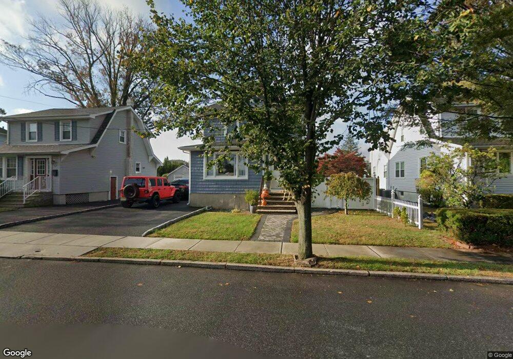 87 Chestnut St, Rochelle Park, NJ 07662 - photo 1