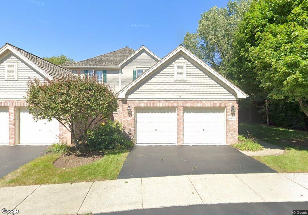 4402 Meadowview Dr unit 1, Glenview, IL 60026 - photo 1