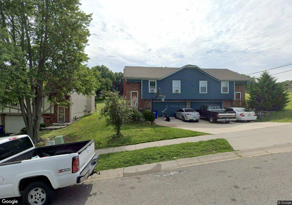 6669 Park St, Shawnee, KS 66216 - photo 1