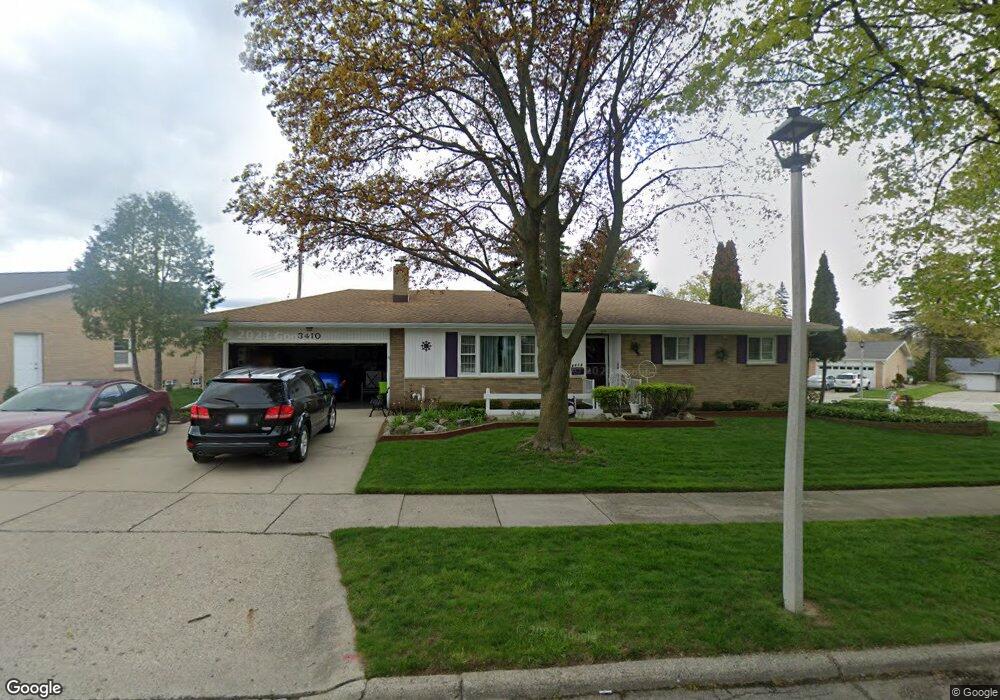 3410 Oakcliff Ln, Lansing, MI 48917 - photo 1