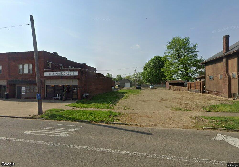 1029 Walnut St, Coshocton, OH 43812 - photo 1