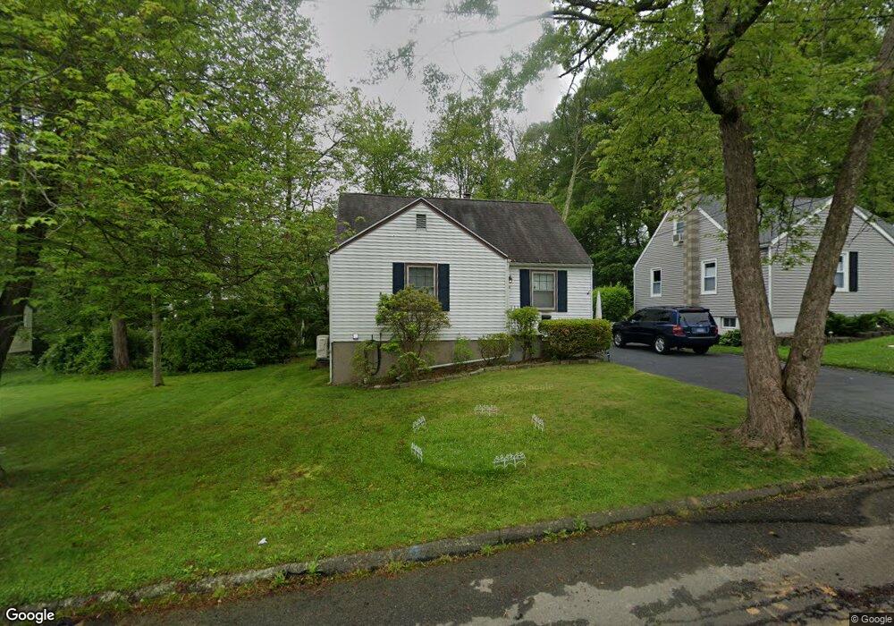 18 Charles St, West Haven, CT 06516 - photo 1