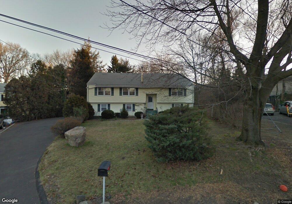 48 Meyer Place unit 1, Riverside, CT 06878 - photo 1