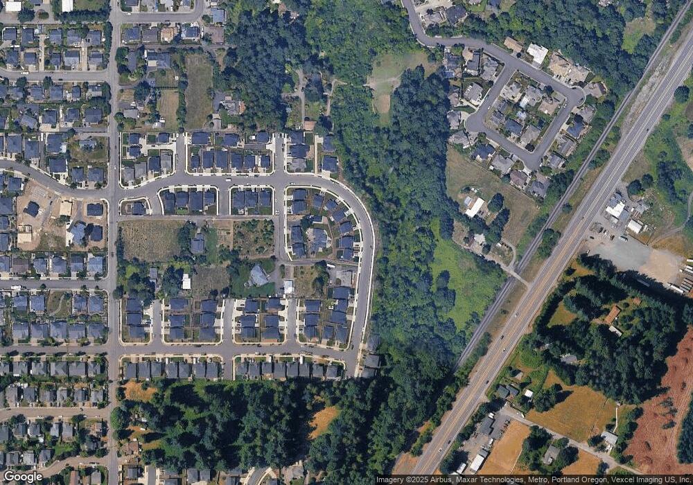 1653 N Sycamore St, Canby, OR 97013 - photo 1