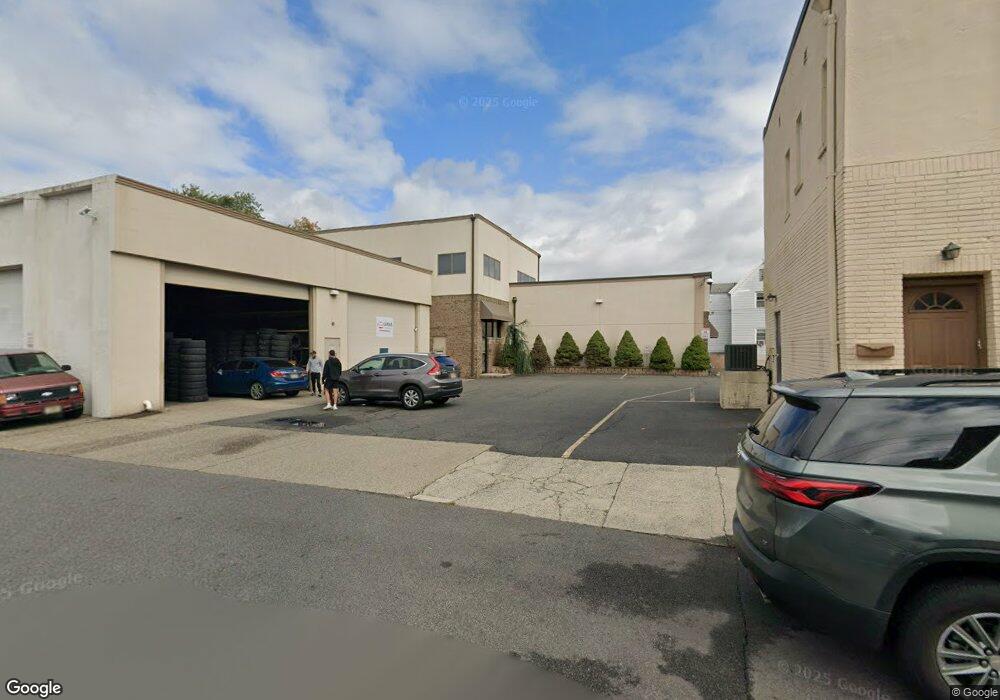 267 Ridge Rd unit 1fl, Lyndhurst, NJ 07071 - photo 1