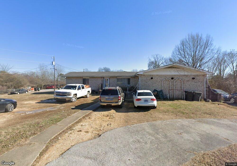 4658 Cary Ln unit 2, Hixson, TN 37343 - photo 1