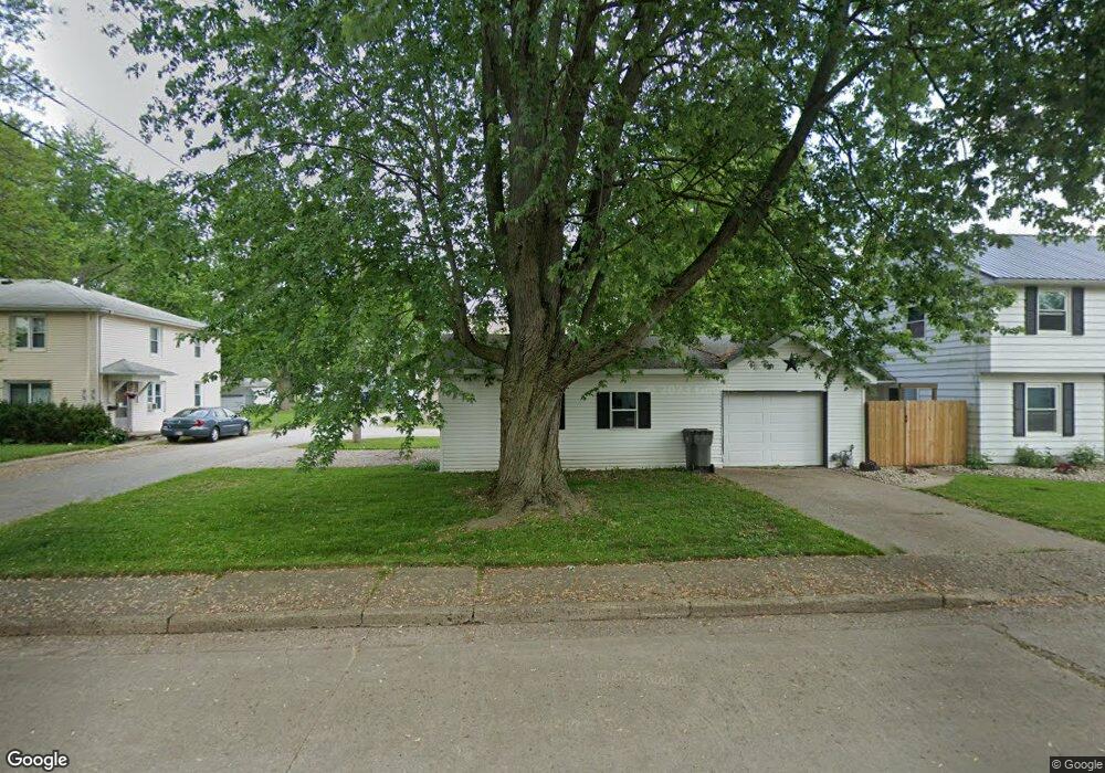 206 Broad Ave, Nappanee, IN 46550 - photo 1