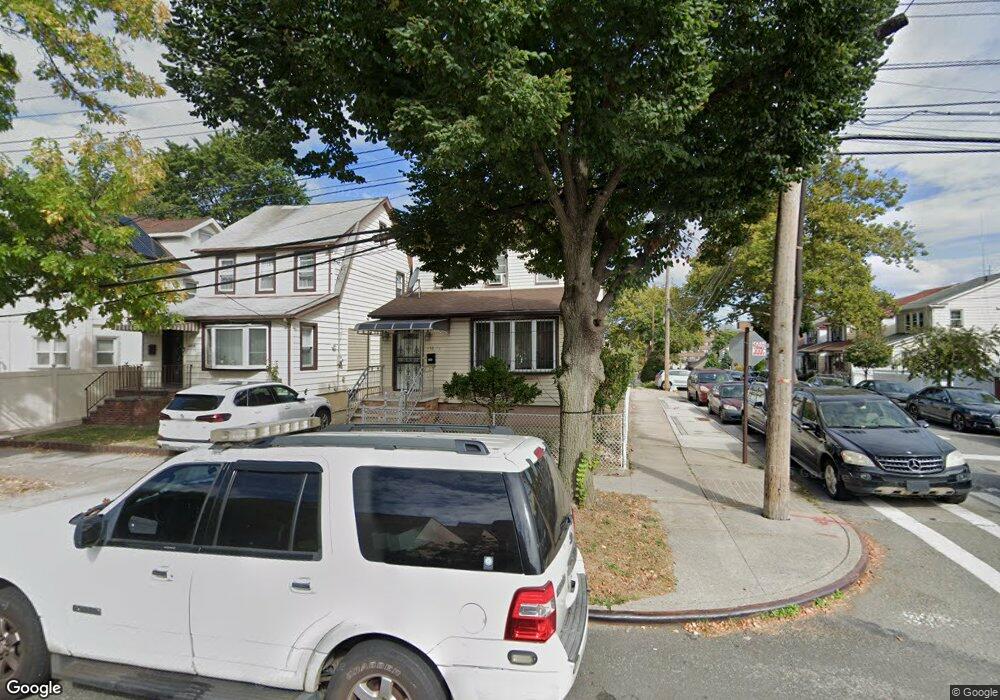 15817 Goethals Ave, Jamaica, NY 11432 - photo 1