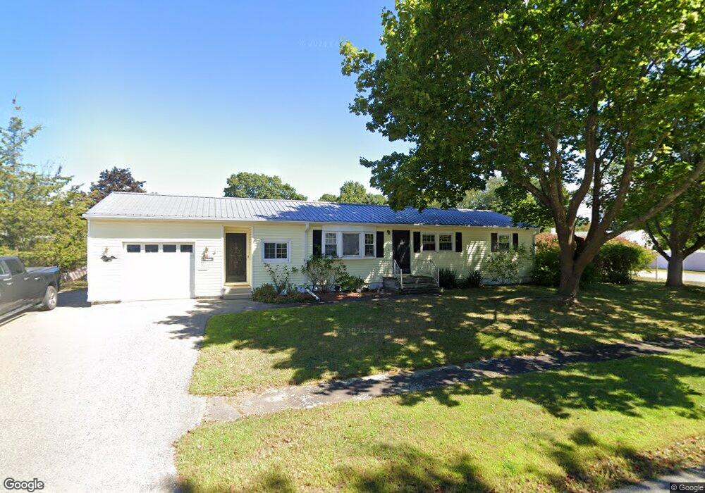 3 Suzanne Dr, Portsmouth, NH 03801 - photo 1