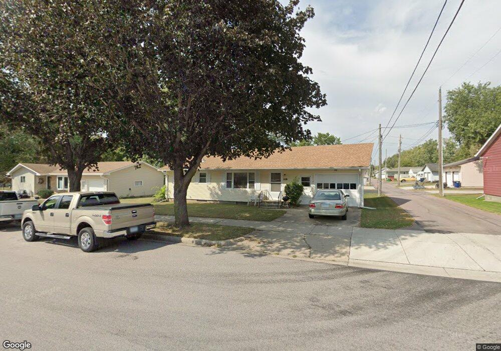 1116 3rd St N, New Ulm, MN 56073 - photo 1