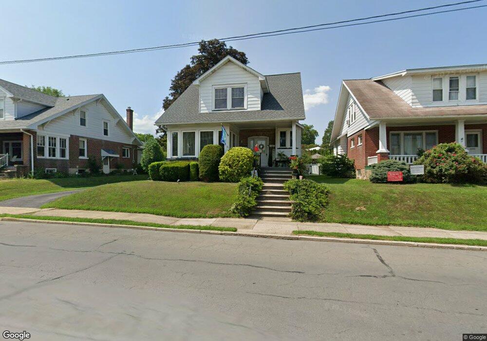 728 Mahoning St, Lehighton, PA 18235 - photo 1