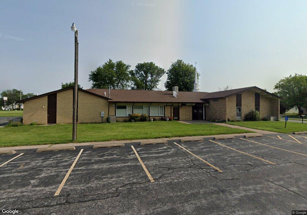 4209 W Locust St, Davenport, IA 52804 - photo 1