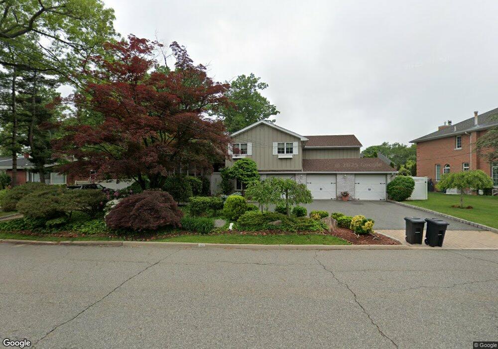 666 Summit St, Englewood Cliffs, NJ 07632 - photo 1