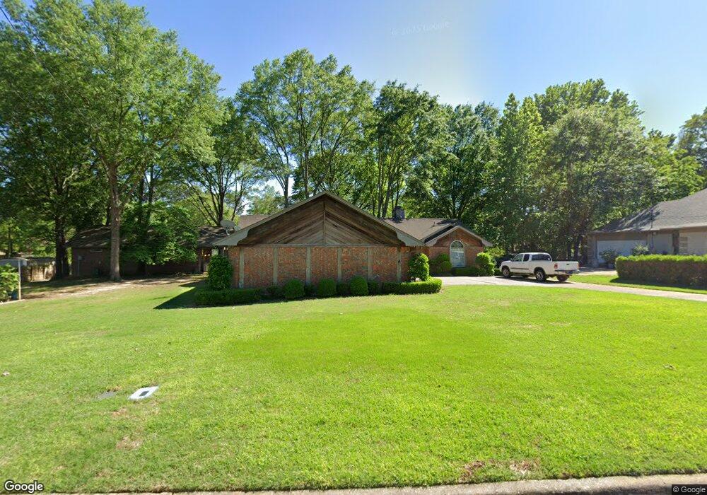 708 Geneva Dr, Wake Village, TX 75501 - photo 1