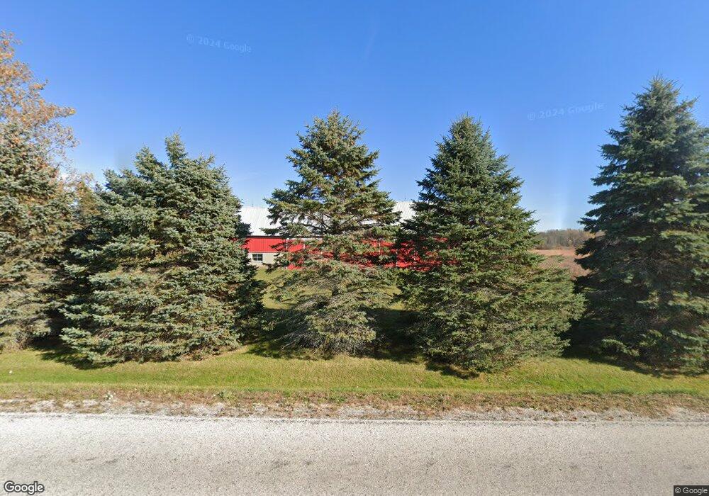 3803 Woodland Dr, Manitowoc, WI 54220 - photo 1