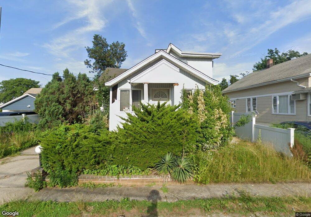 26 Gordon Place, Freeport, NY 11520 - photo 1