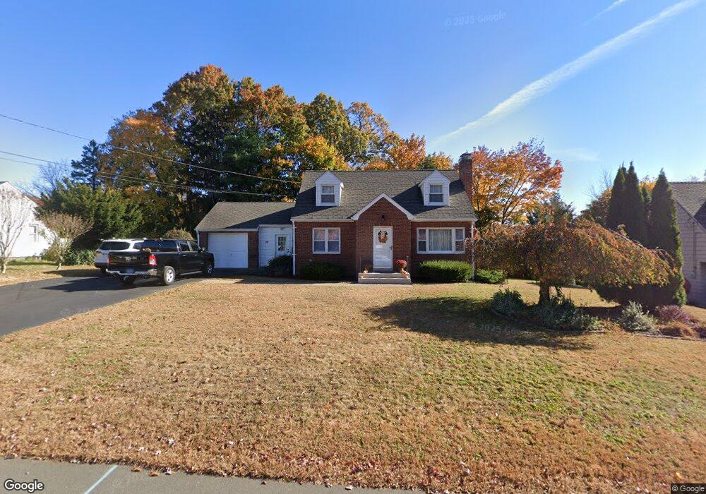 55 Tunxis St, New Britain, CT 06053 - photo 1