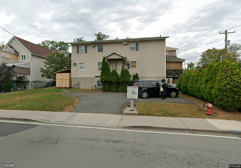 32 Calvert Dr unit 1, Monsey, NY 10952 - photo 1