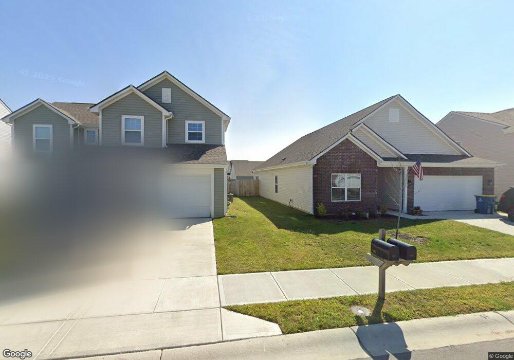 1451 Silver Pine Ln, Sheridan, IN 46069 - photo 1