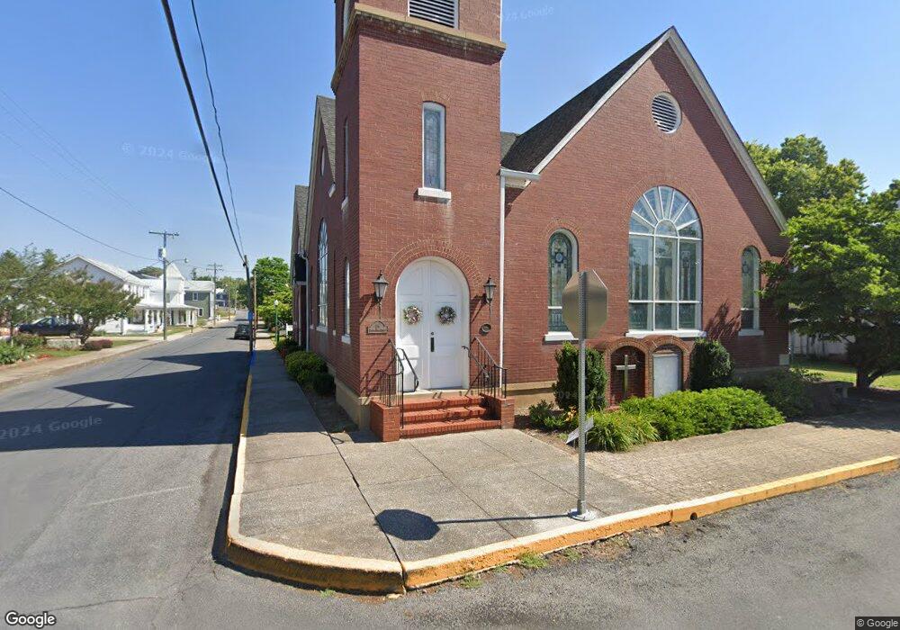 116 S High St, Edinburg, VA 22824 - photo 1