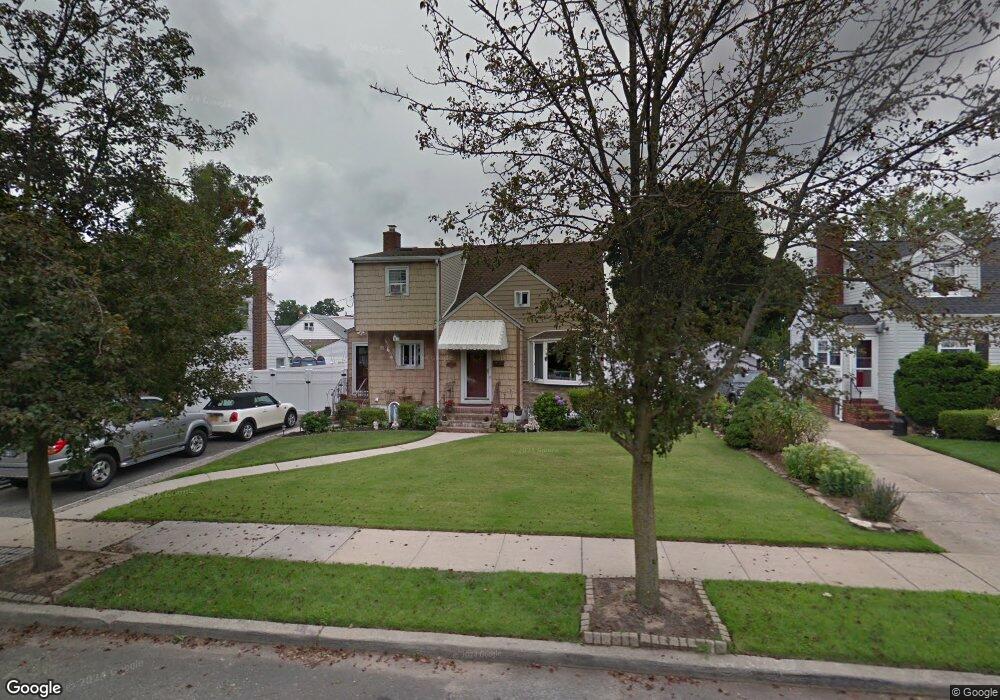 1021 Adams Ave, Franklin Square, NY 11010 - photo 1